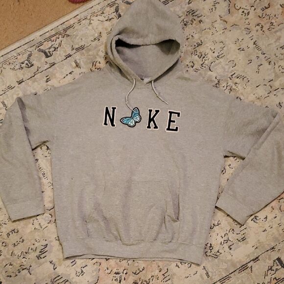 Nike Tops - Nike Gray Custom embroidery butterfly sweatshirt